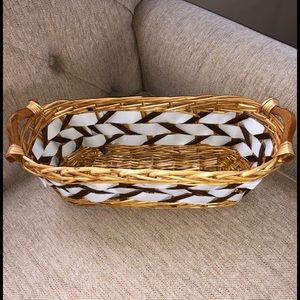 Wicker Basket with Handles&Woven Decorative Sides